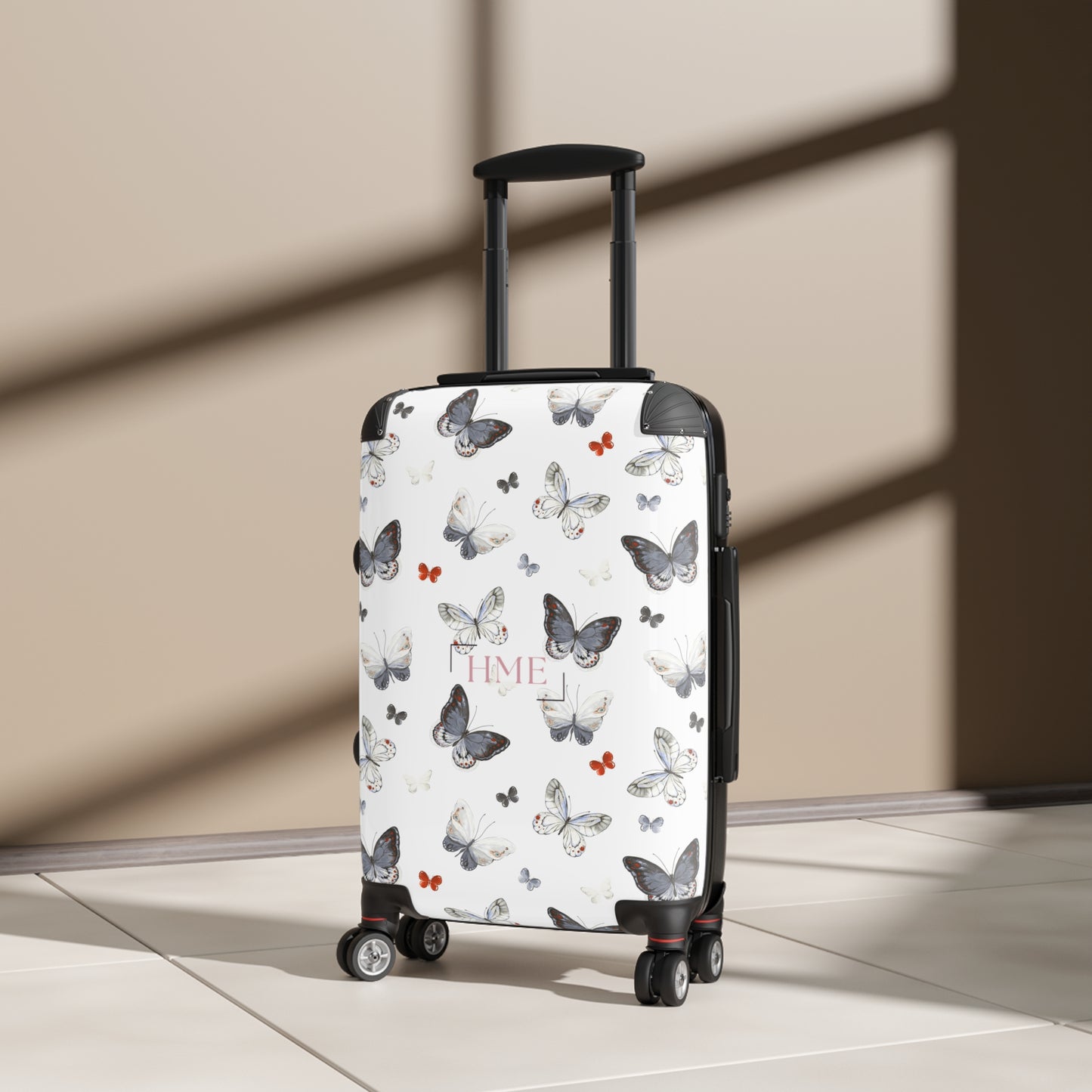 Butterfly Print Hard Shell Suitcase for Travelers